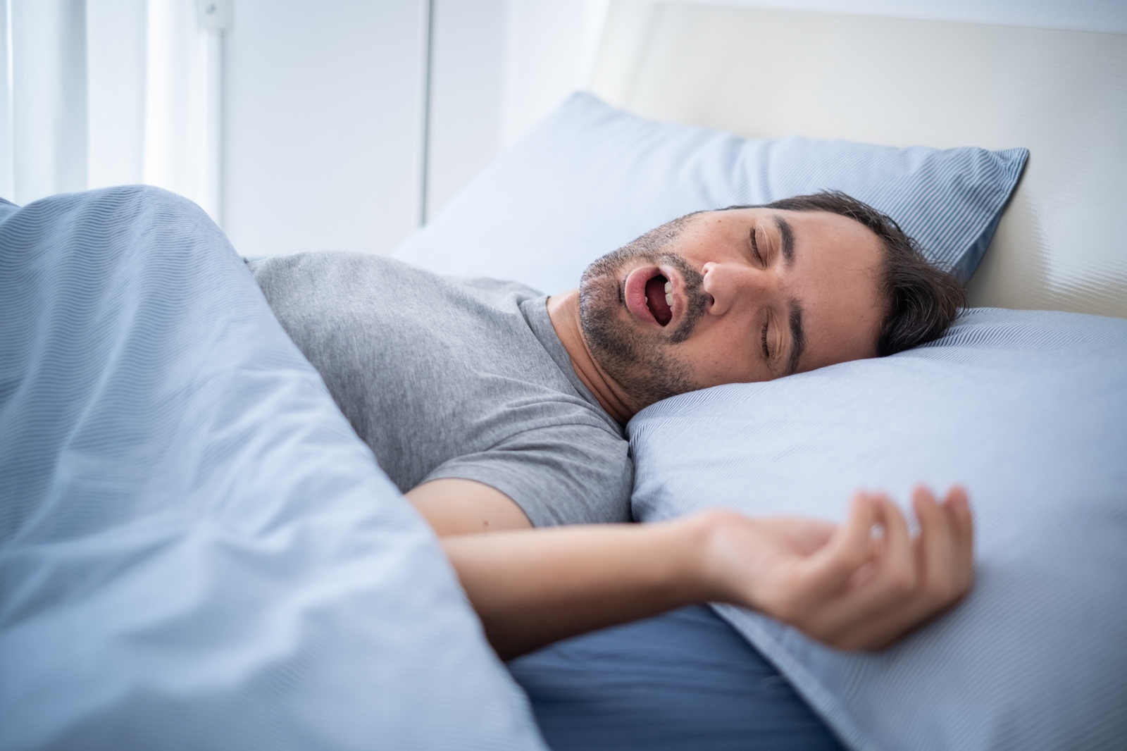 Snoring vs Sleep Apnea: How to Know the Difference and When to See a Doctor in Dubai