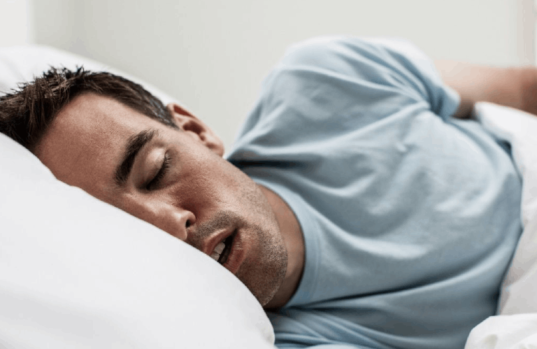 Sleep Apnea Symptoms: 10 Early Signs to Watch in Dubai